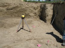 The level we use to keep the bottom flat.