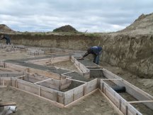 Starting to level the concrete