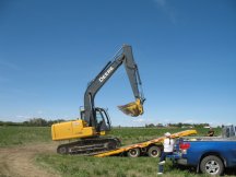 Loading up the trackhoe