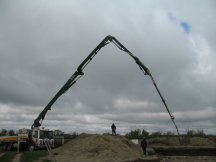 Setting up the concrete pump